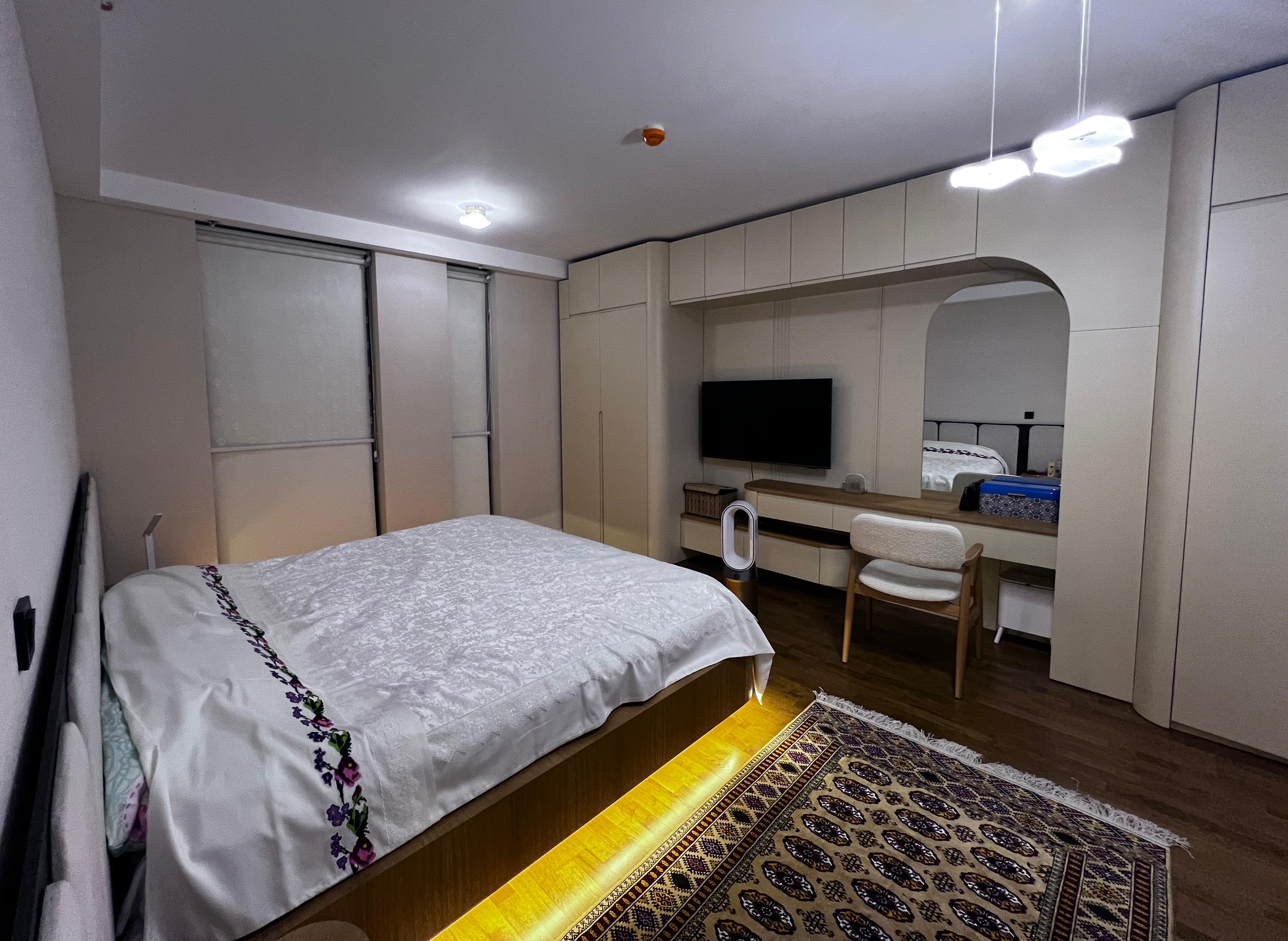 SO ÇAYYOLU SİTESİNDE SATILIK 2+1 EŞYALI ÖZEL YAPILI DAİRE