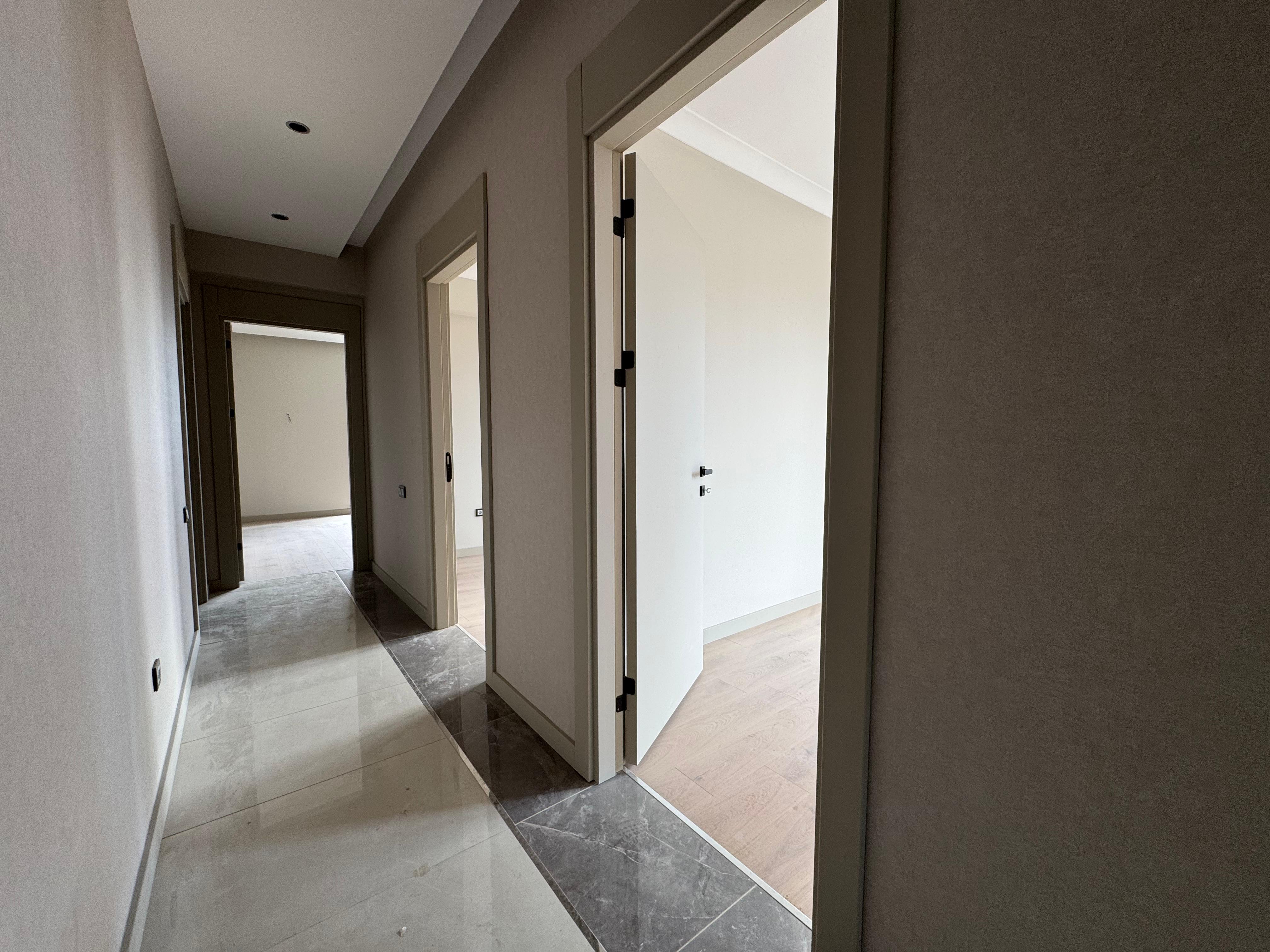 YAŞAMKENT'TE SEEÇKİN YAŞAM ULTRA LÜKS 4,5+1SIFIR DAİRE