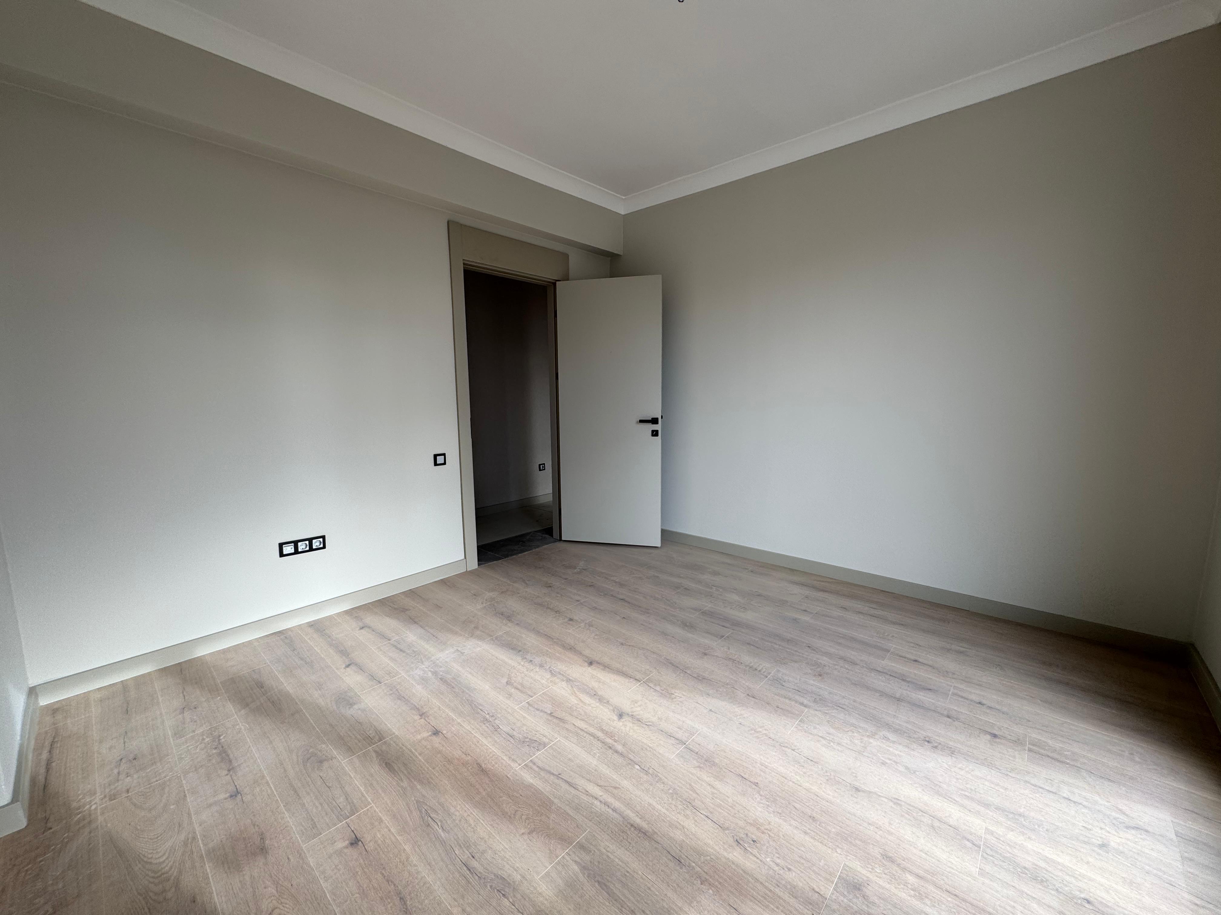 YAŞAMKENT'TE SEEÇKİN YAŞAM ULTRA LÜKS 4,5+1SIFIR DAİRE