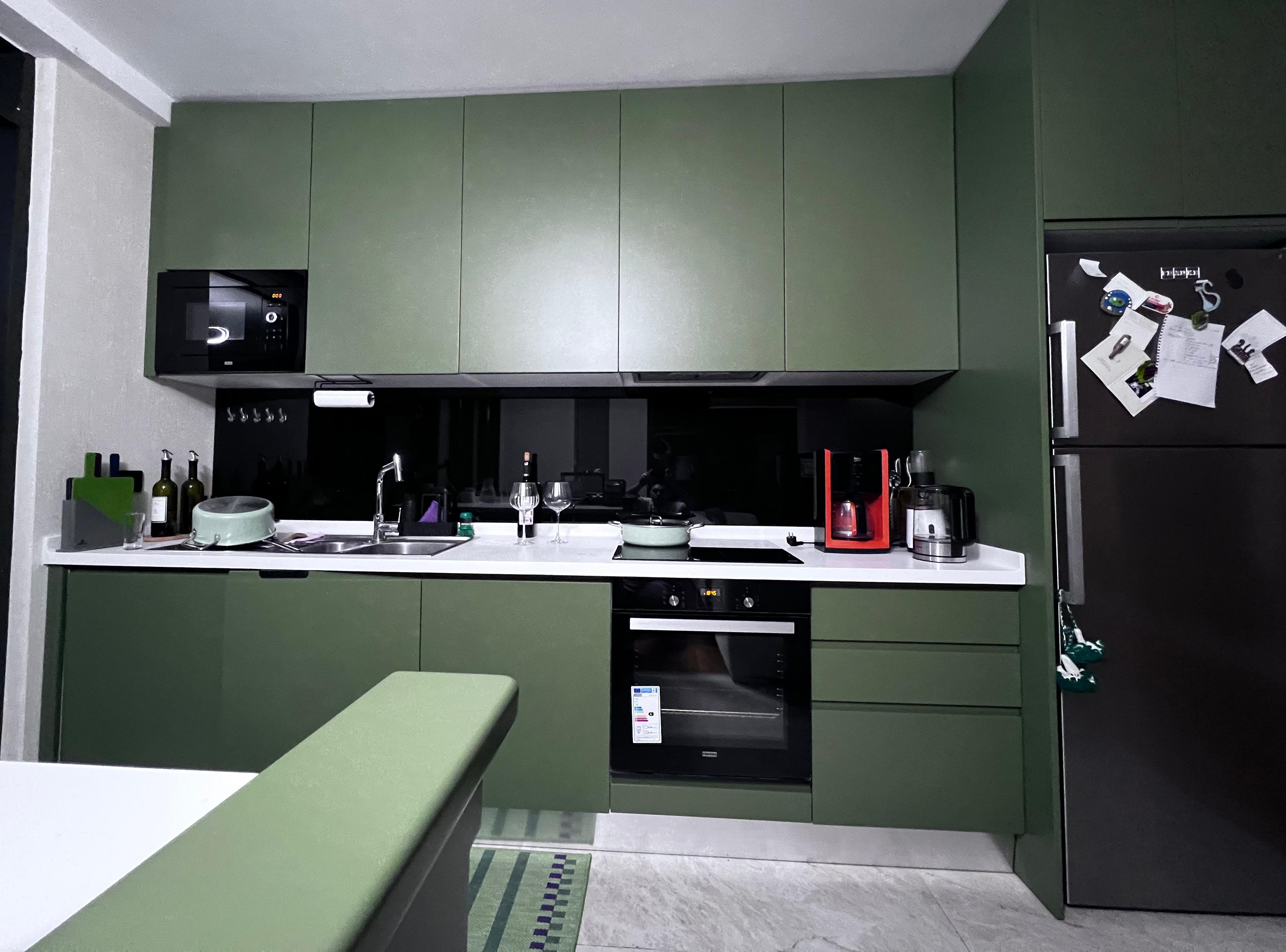 SO ÇAYYOLU SİTESİNDE SATILIK 2+1 EŞYALI ÖZEL YAPILI DAİRE