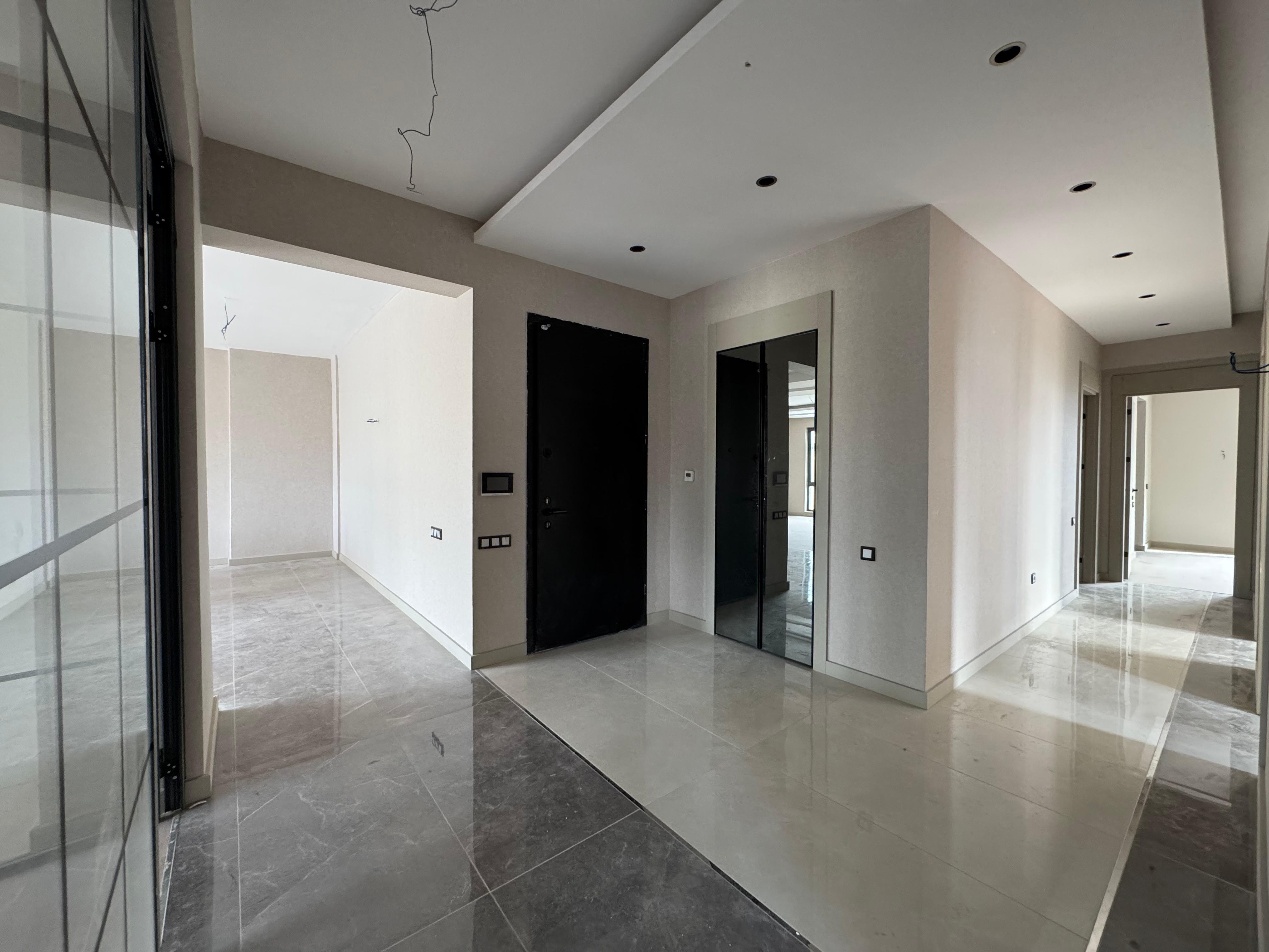 YAŞAMKENT'TE SEEÇKİN YAŞAM ULTRA LÜKS 4,5+1SIFIR DAİRE