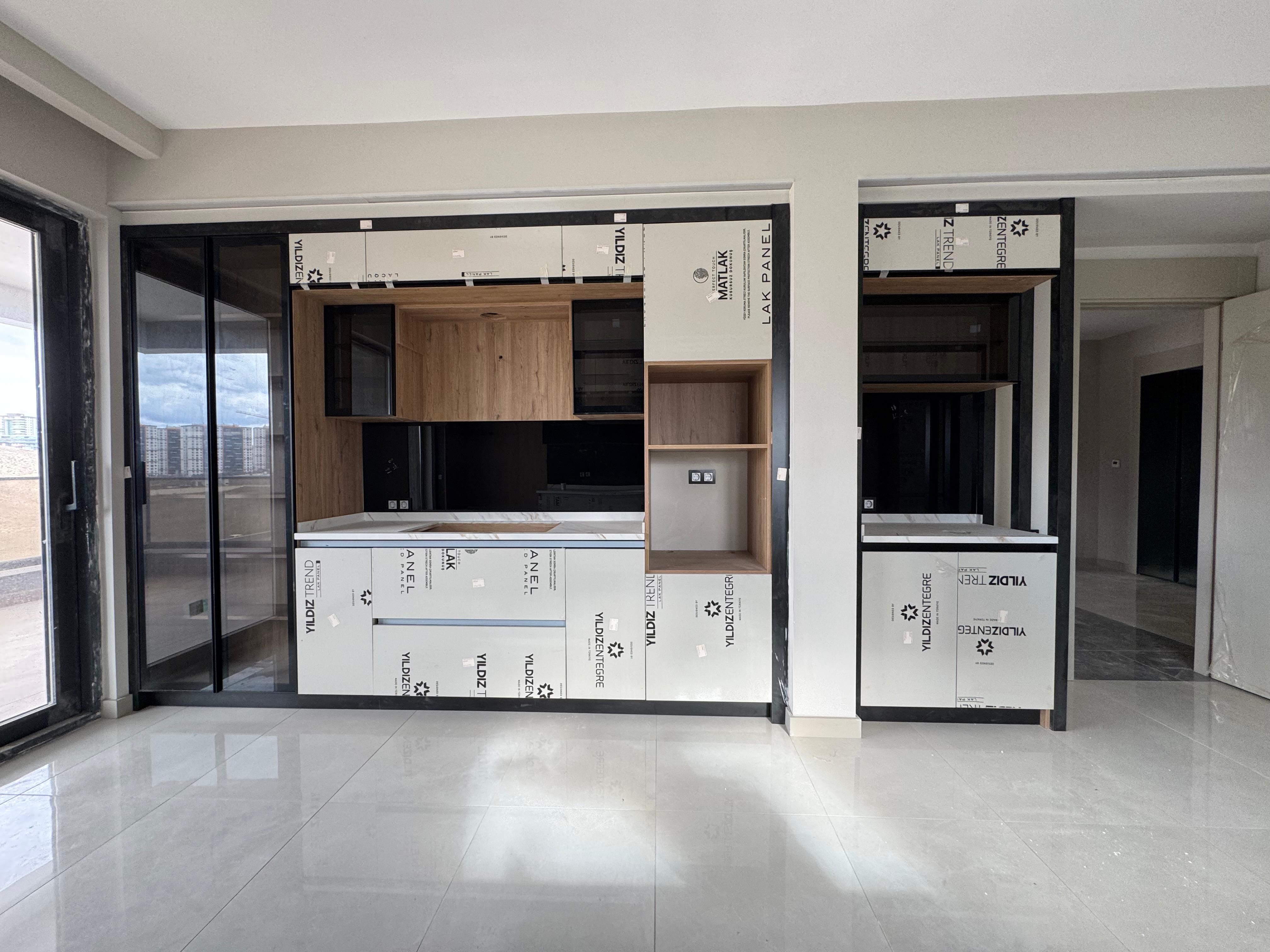 YAŞAMKENT'TE SEEÇKİN YAŞAM ULTRA LÜKS 4,5+1SIFIR DAİRE