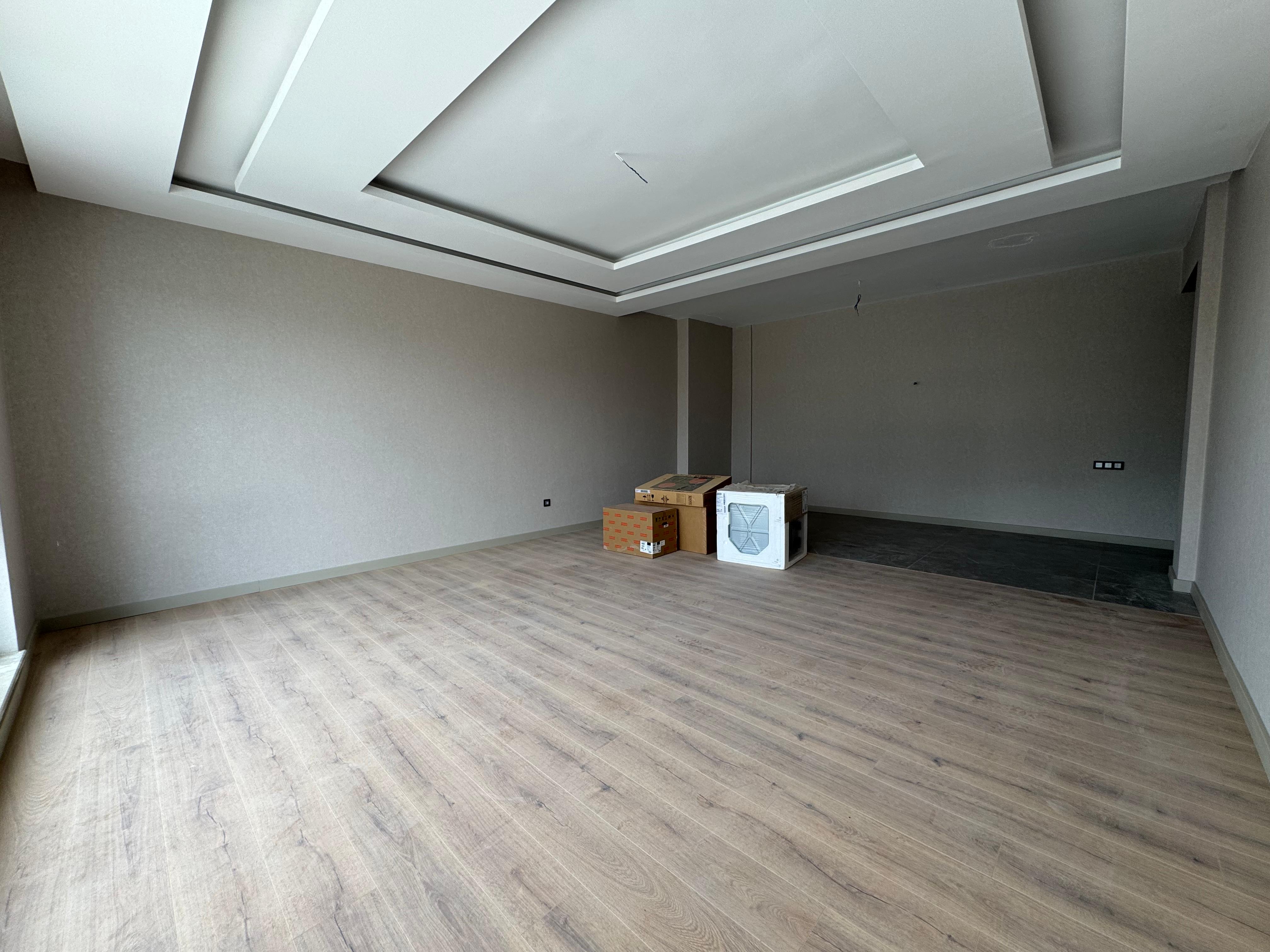 YAŞAMKENT'TE SEEÇKİN YAŞAM ULTRA LÜKS 4,5+1SIFIR DAİRE