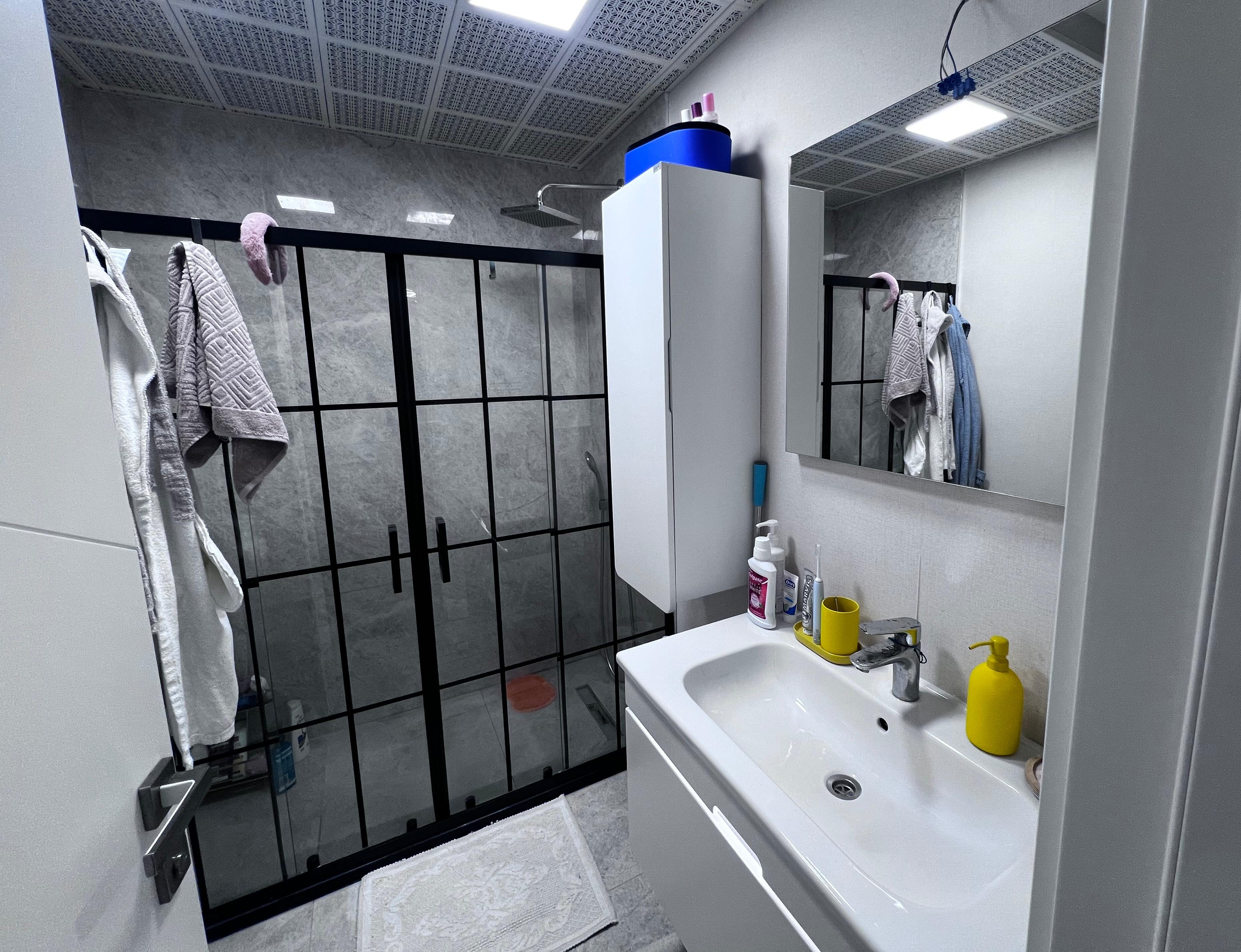 SO ÇAYYOLU SİTESİNDE SATILIK 2+1 EŞYALI ÖZEL YAPILI DAİRE