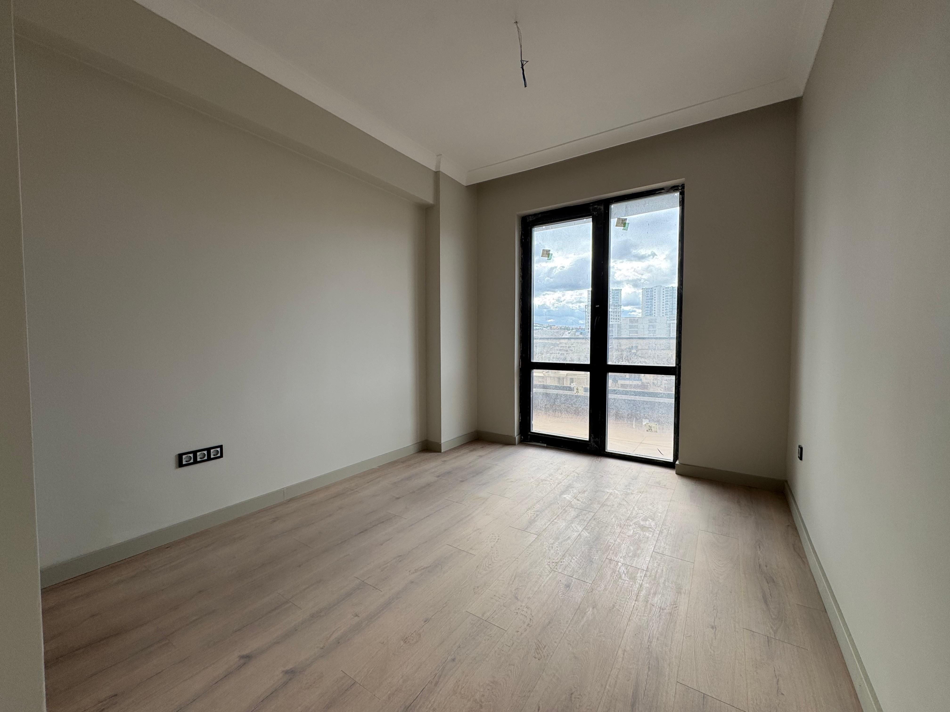YAŞAMKENT'TE SEEÇKİN YAŞAM ULTRA LÜKS 4,5+1SIFIR DAİRE