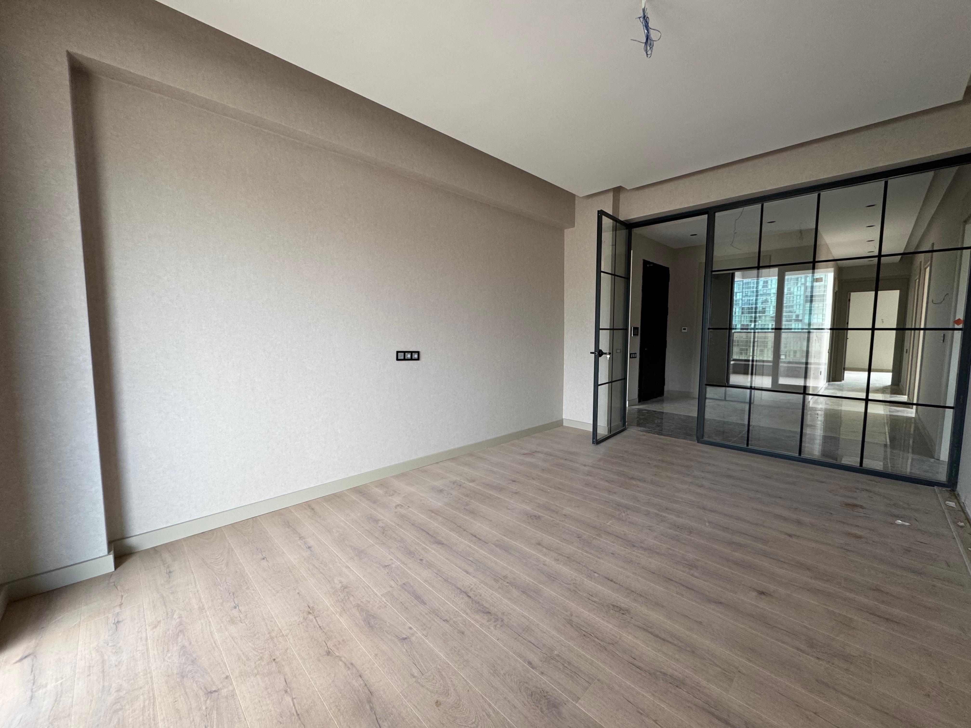 YAŞAMKENT'TE SEEÇKİN YAŞAM ULTRA LÜKS 4,5+1SIFIR DAİRE