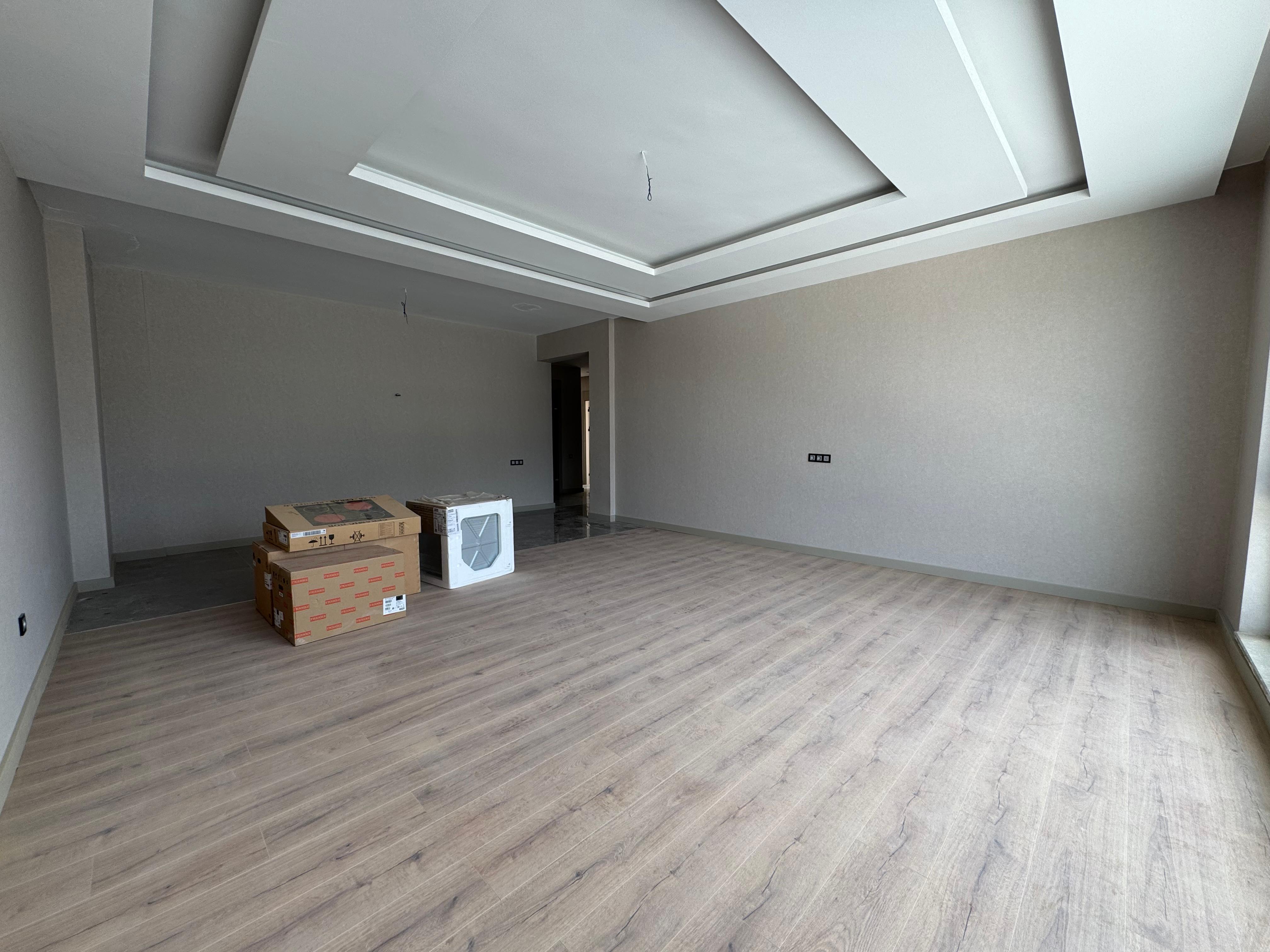 YAŞAMKENT'TE SEEÇKİN YAŞAM ULTRA LÜKS 4,5+1SIFIR DAİRE