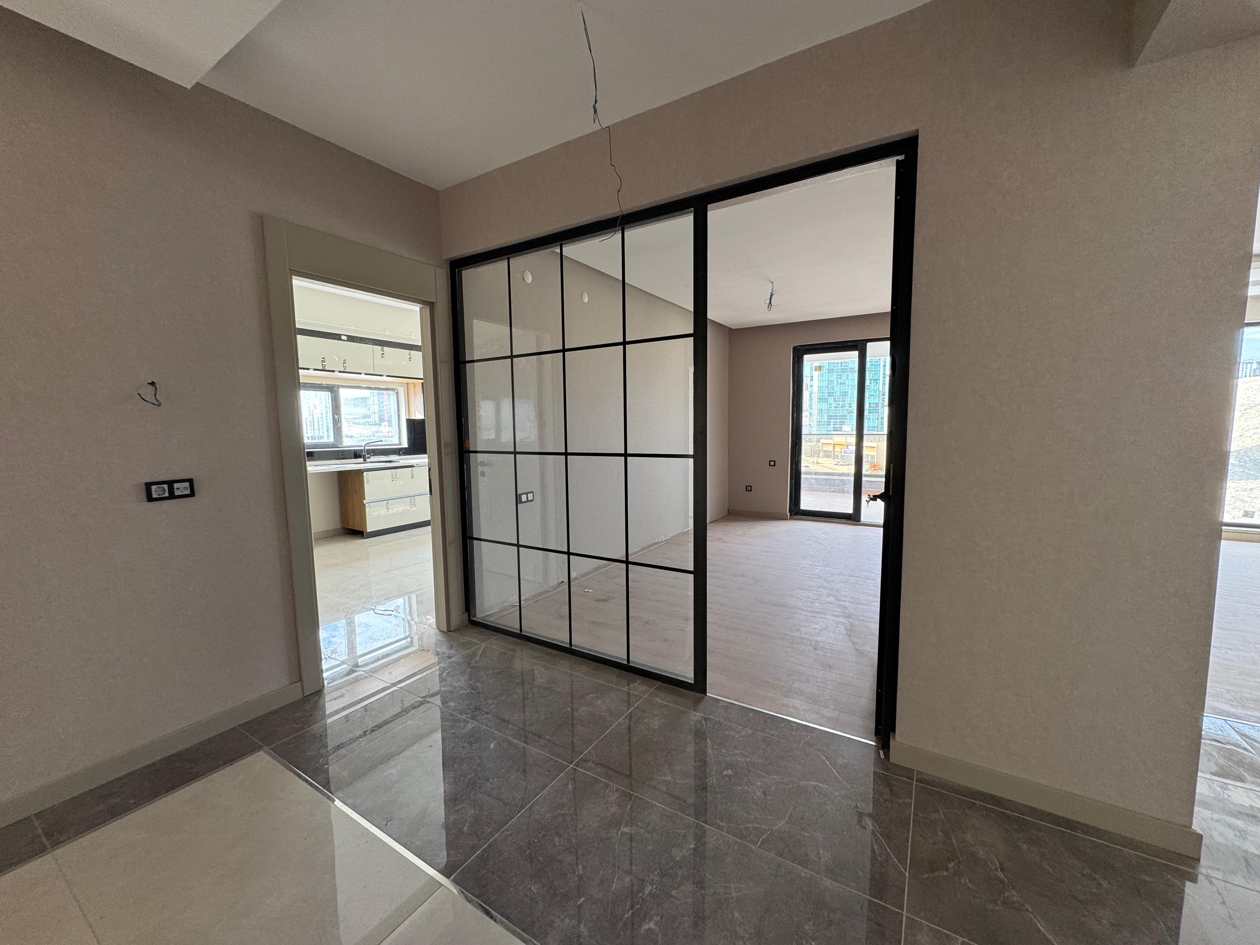 YAŞAMKENT'TE SEEÇKİN YAŞAM ULTRA LÜKS 4,5+1SIFIR DAİRE